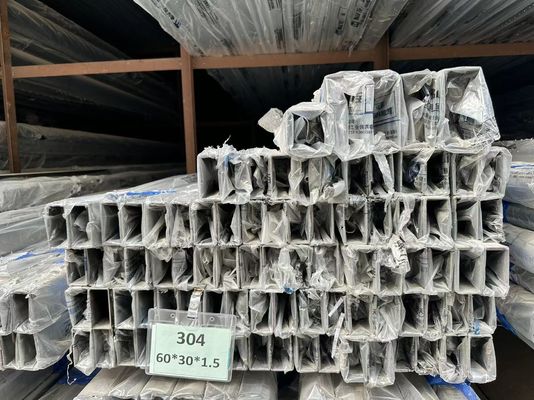 Hair Line Seamless Stainless Steel Rectangle Pipe 3000mm 4000mm Length